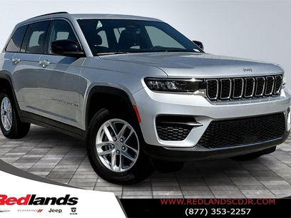 New 2025 Jeep Grand Cherokee Laredo X w/ Luxury Tech Group I
