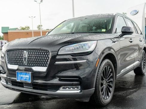 Used 2020 Lincoln Aviator Reserve w/ Elements Package Plus AWD/4WD image 2