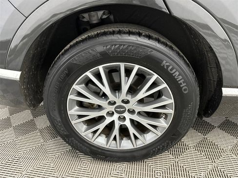 Used 2024 Genesis GV80 2.5T image 19