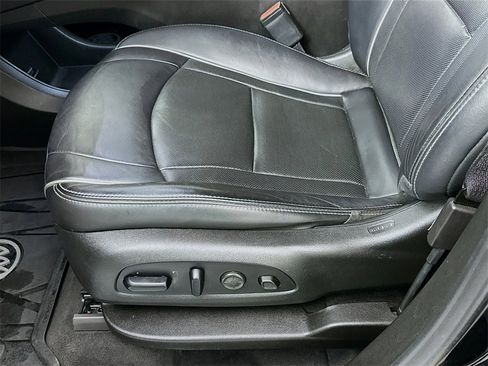 Used 2021 Buick Enclave Avenir w/ Avenir Technology Package image 20