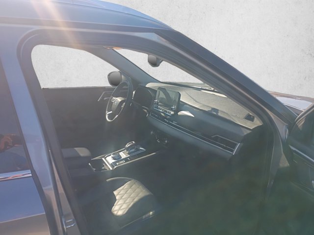 Used 2023 Mitsubishi Outlander SEL FWD image 21