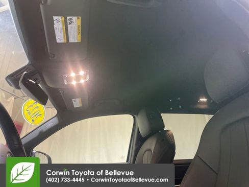 Used 2023 Mercedes-Benz GLB 250 4MATIC image 21