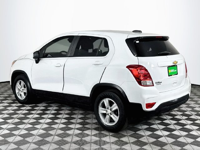 Used 2021 Chevrolet Trax LS w/ Tint and Cruise Package FWD image 6