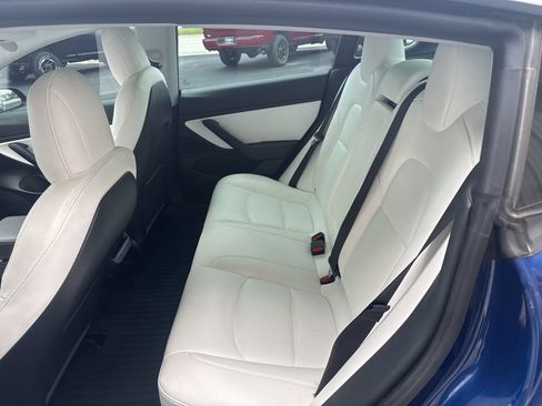 Used 2021 Tesla Model 3 Performance AWD/4WD image 10