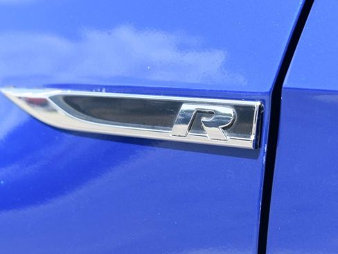Used 2015 Volkswagen Golf R 4-Door AWD/4WD image 45