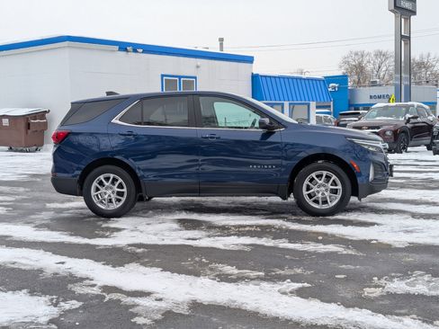 Used 2023 Chevrolet Equinox LT image 8