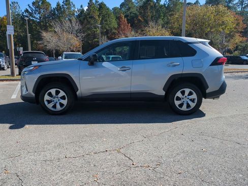 Used 2023 Toyota RAV4 LE image 8