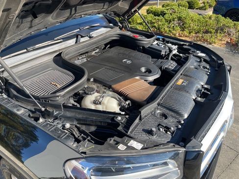 Used 2020 Mercedes-Benz GLS 450 4MATIC image 20