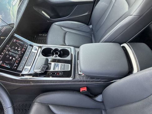 Used 2023 Audi Q8 Premium Plus w/ Premium Plus Package AWD/4WD image 20