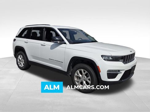 Used 2023 Jeep Grand Cherokee Limited AWD/4WD image 1