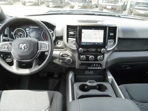 New 2026 RAM 1500 Express AWD/4WD image 12