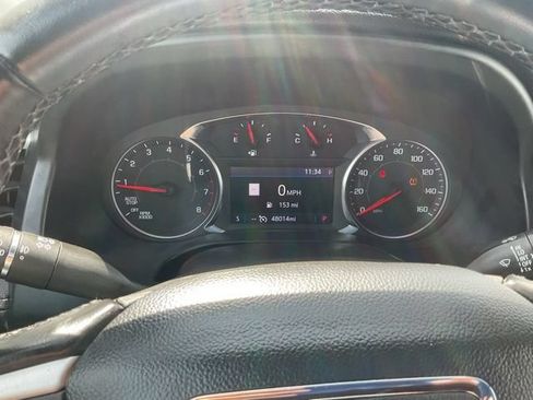 Used 2023 GMC Acadia SLT FWD image 14