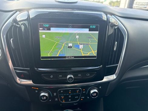 Used 2019 Chevrolet Traverse Premier w/ Redline Edition FWD image 16