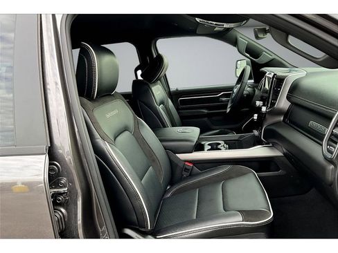 Certified 2026 RAM 1500 Laramie AWD/4WD image 10