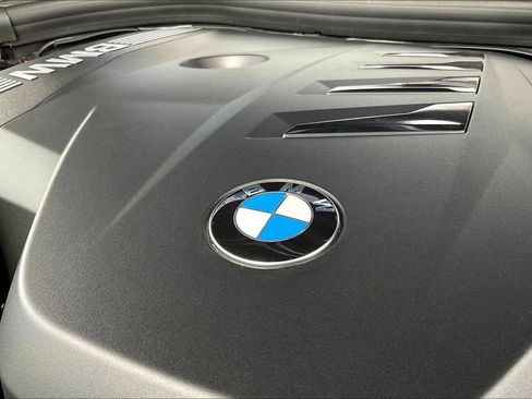 Used 2024 BMW 530i xDrive w/ Convenience Package AWD/4WD image 31