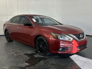 Used 2017 Nissan Altima 2.5 SR w/ Midnight Edition Package video 2