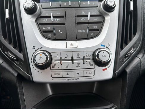 Used 2016 Chevrolet Equinox LT w/ Convenience Package image 22