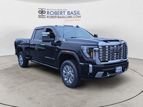 Used 2024 GMC Sierra 2500 Denali w/ Denali Reserve Package image 7