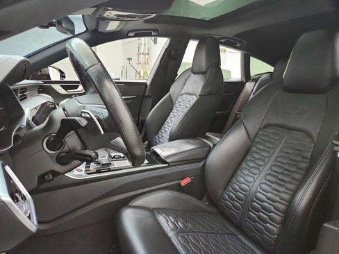 Used 2022 Audi RS 7 Sportback AWD/4WD image 14