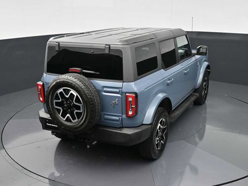 Used 2023 Ford Bronco Outer Banks AWD/4WD image 32