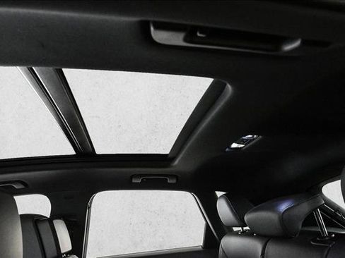 Certified 2025 Audi Q3 2.0T Premium w/ Convenience Package image 20