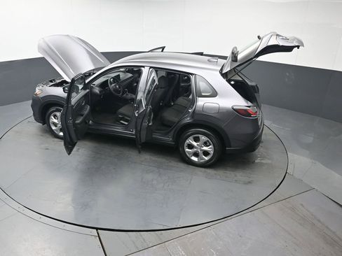 Used 2023 Honda HR-V LX image 39