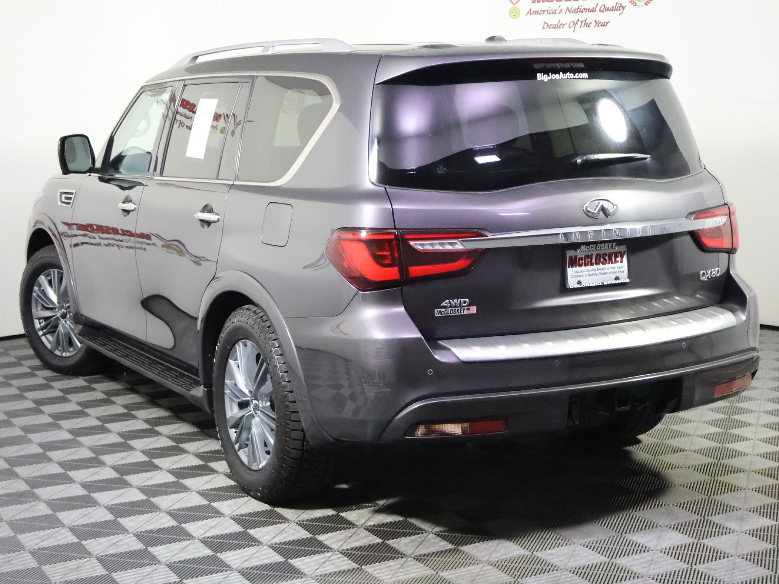 Used 2024 INFINITI QX80 Luxe AWD/4WD image 16