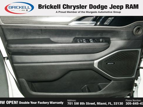 Used 2024 Jeep Wagoneer L Series II RWD image 12
