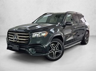 Used 2025 Mercedes-Benz GLS 450 4MATIC video 1