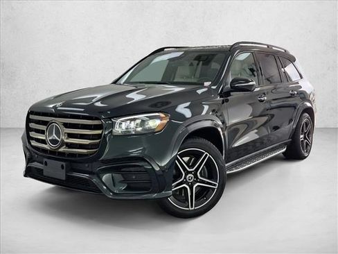 Used 2025 Mercedes-Benz GLS 450 4MATIC image 1