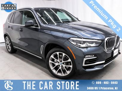 Used 2019 BMW X5 xDrive40i w/ Premium Package 2