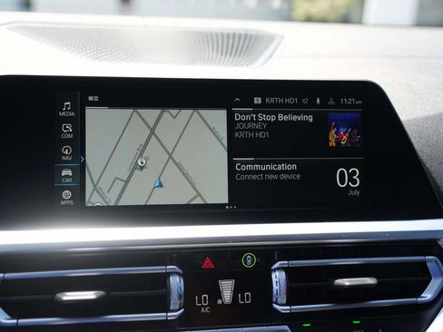 Used 2021 BMW 330e w/ M Sport Package RWD image 19