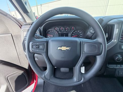 Used 2022 Chevrolet Silverado 1500 Custom RWD image 11