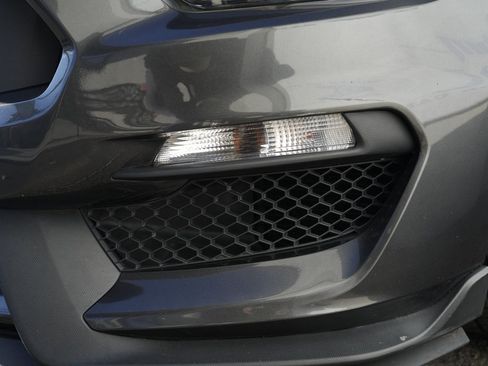 Used 2017 Ford Mustang Shelby GT350 image 24