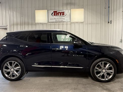 Used 2021 Chevrolet Blazer Premier w/ Driver Confidence II Package AWD/4WD image 2
