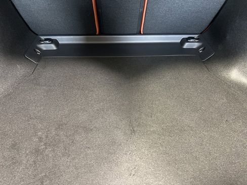 Certified 2025 Mercedes-Benz C 300 4MATIC Sedan image 14