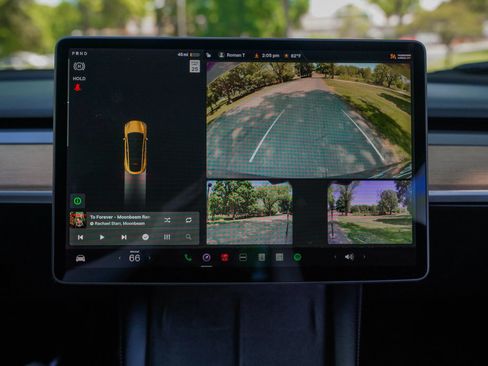 Used 2021 Tesla Model Y Long Range AWD/4WD image 19