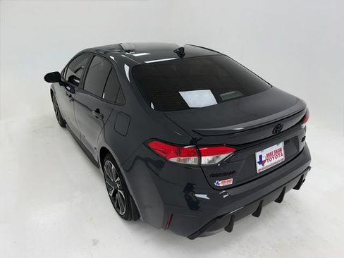 Used 2025 Toyota Corolla SE FWD image 38