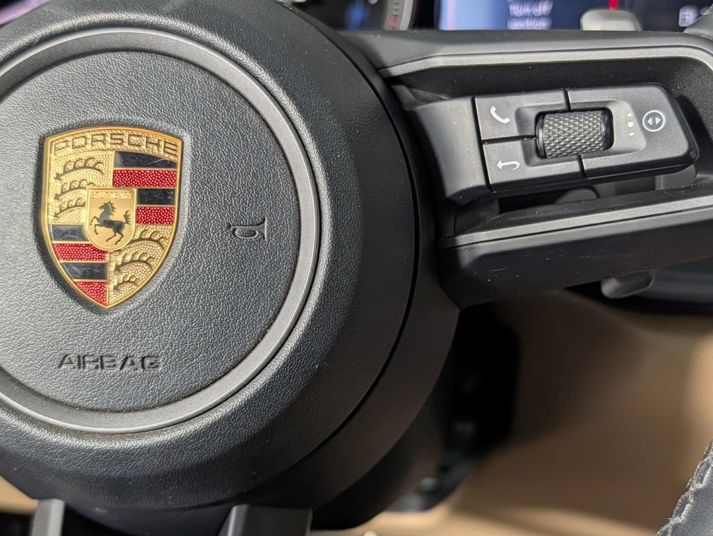 Certified 2023 Porsche 911 Carrera RWD image 37