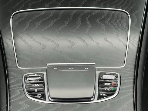 Certified 2022 Mercedes-Benz GLC 43 AMG 4MATIC image 23