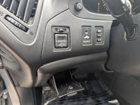 Used 2003 Lexus RX 300 4WD image 12