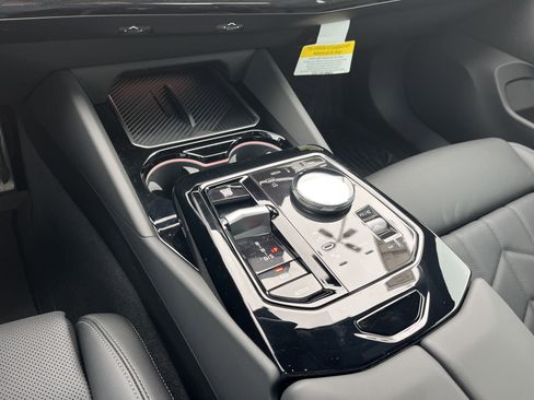 New 2026 BMW 530i w/ M Sport Package image 10