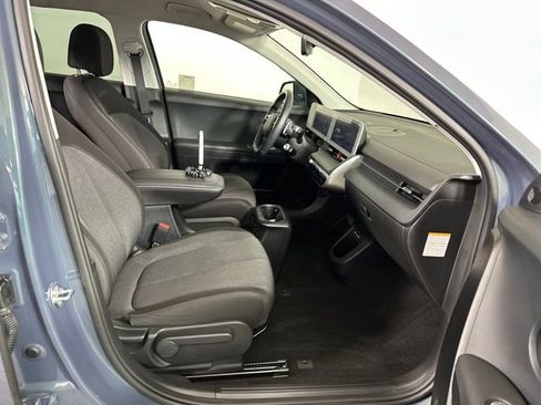 Used 2024 Hyundai Ioniq 5 SEL image 28