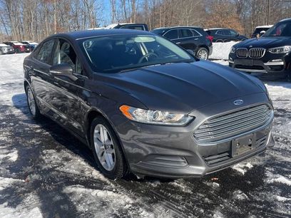 Used 2016 Ford Fusion SE