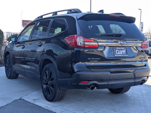 Used 2022 Subaru Ascent Onyx Edition image 8