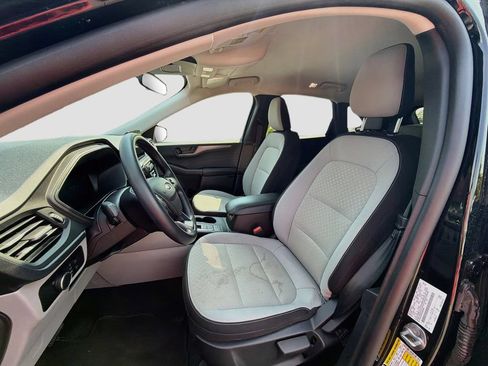 Used 2025 Ford Escape Active FWD image 21