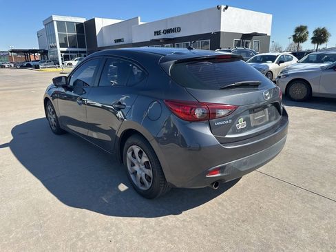 Used 2015 MAZDA MAZDA3 i Sport image 7
