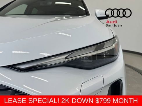 Used 2025 Audi Q5 Premium w/ Convenience Package AWD/4WD image 4