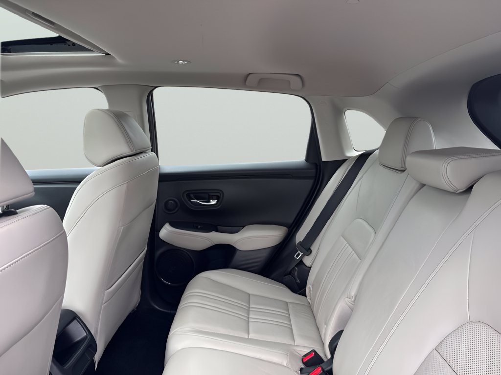 Certified 2024 Honda HR-V EX-L image 21