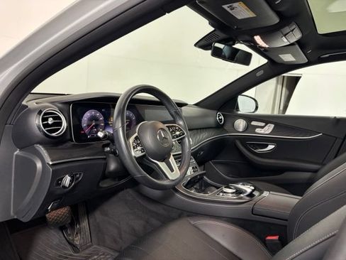 Used 2020 Mercedes-Benz E 350 4MATIC Sedan image 9
